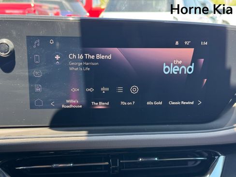 Used 2025 Buick Envista Avenir FWD image 22