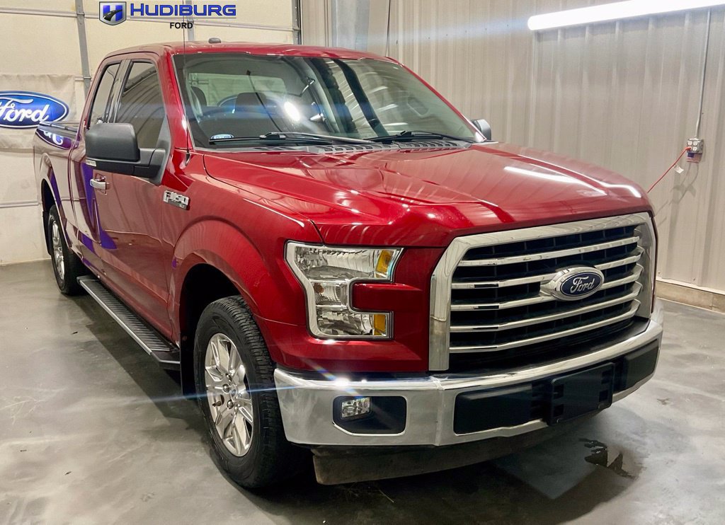 Used 2017 Ford F150 XLT w/ Equipment Group 301A Mid RWD image 1
