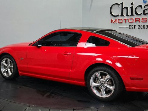 Used 2006 Ford Mustang GT RWD image 8