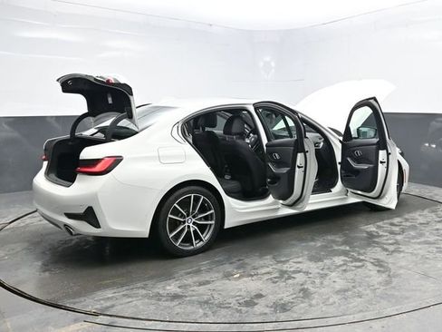 Used 2020 BMW 330i xDrive Sedan w/ Convenience Package image 38