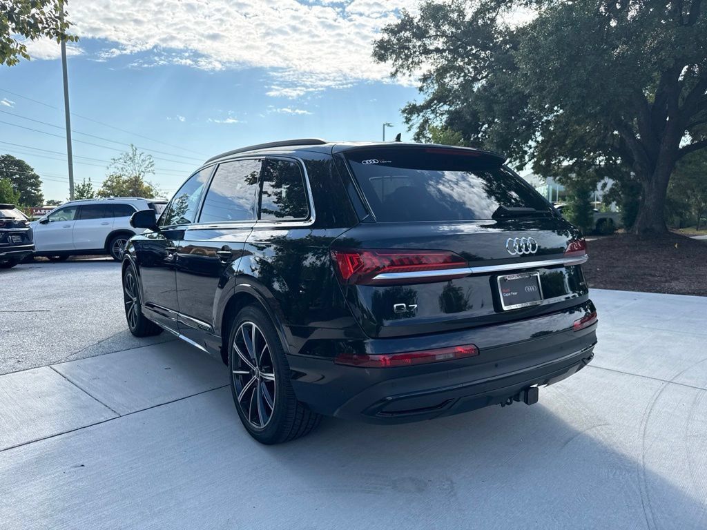 Used 2021 Audi Q7 3.0T Prestige w/ Prestige Package AWD/4WD image 10