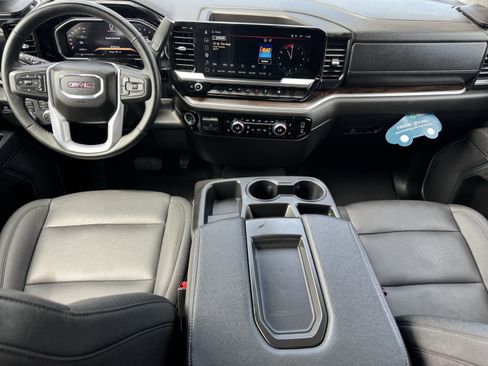 Certified 2026 GMC Sierra 1500 SLT AWD/4WD image 16
