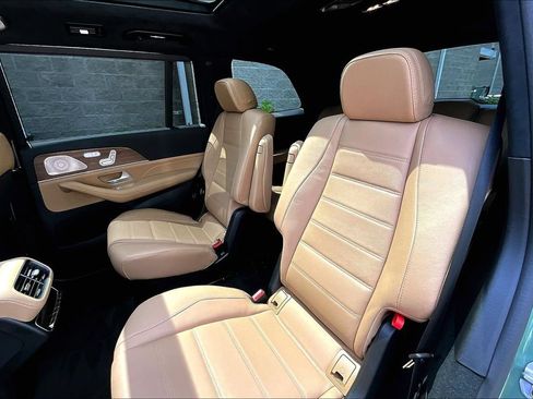 Certified 2026 Mercedes-Benz GLS 580 4MATIC image 28