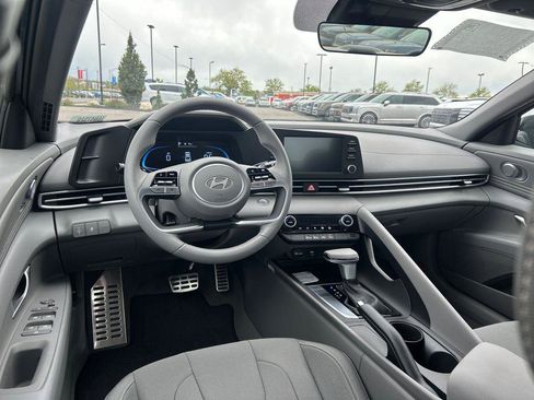 New 2026 Hyundai Elantra Sport FWD image 11