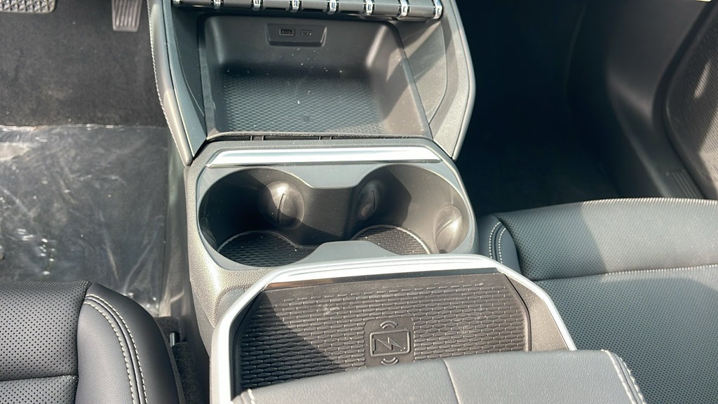 New 2027 GMC Terrain Elevation w/ Elevation Premium Package FWD image 19