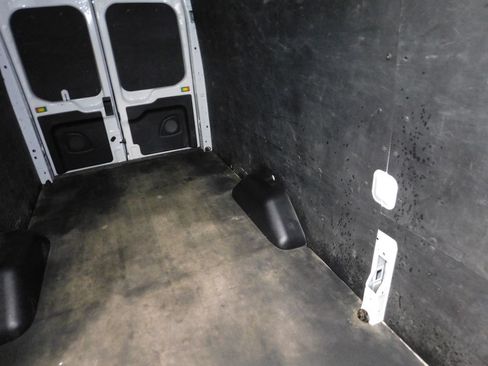 Used 2023 Ford Transit 250 148 High Roof Extended AWD w/ Load Area Protection Package image 21