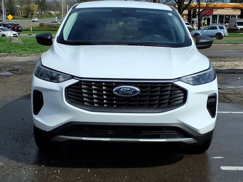 Used 2023 Ford Escape Active AWD/4WD image 8