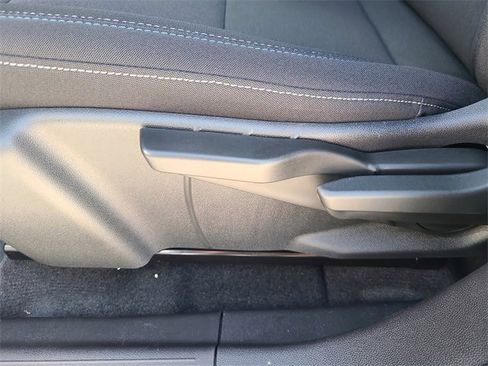 New 2026 Chevrolet Equinox EV LT image 23