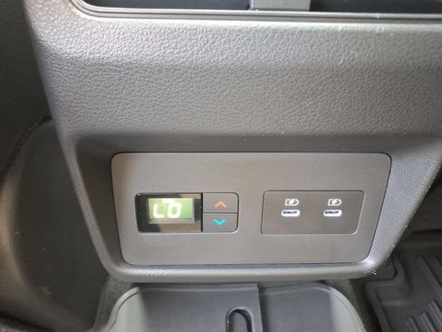 Used 2024 Nissan Rogue SL w/ SL Premium Package FWD image 14