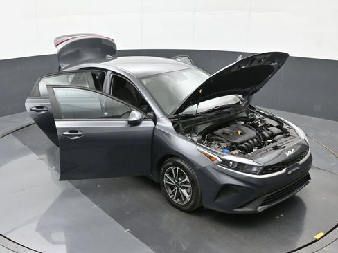 Used 2022 Kia Forte LXS FWD image 45