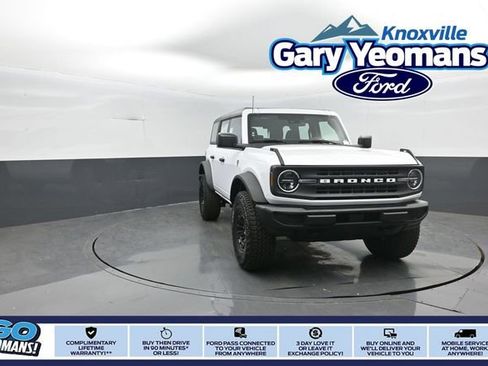 New 2026 Ford Bronco 4-Door image 1