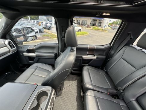 Used 2022 Ford F350 Lariat w/ Lariat Ultimate Package AWD/4WD image 3