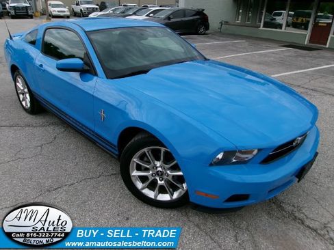 Used 2010 Ford Mustang Coupe RWD image 24