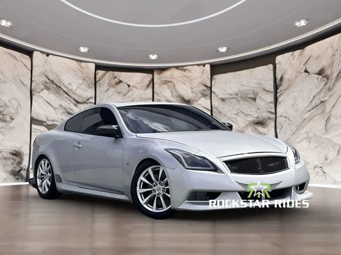 Used 2014 INFINITI Q60 Journey w/ Premium Package RWD image 3
