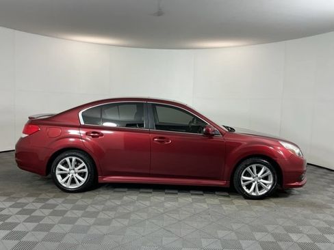 Used 2013 Subaru Legacy 2.5i Premium w/ All-Weather Pkg + Moonroof AWD/4WD image 4