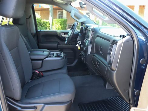 Used 2021 Chevrolet Silverado 1500 Custom AWD/4WD image 37
