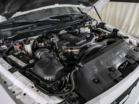 Used 2017 RAM 2500 SLT image 51