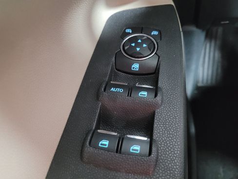 Used 2019 Ford EcoSport Titanium image 27