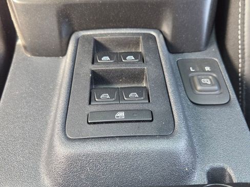 Used 2025 Ford Bronco Outer Banks AWD/4WD image 18