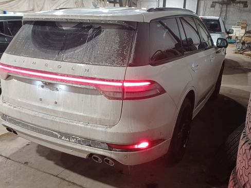 Used 2024 Lincoln Aviator Reserve w/ Equipment Group 201A image 2