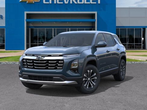 New 2026 Chevrolet Equinox LT w/ Convenience Package II image 6