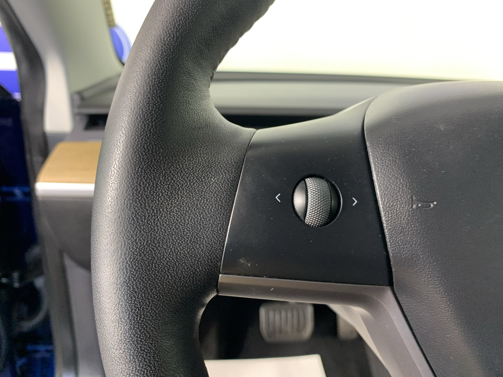 Used 2022 Tesla Model 3 Long Range AWD/4WD image 16