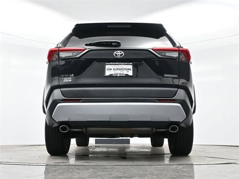 Used 2020 Toyota RAV4 Adventure image 32