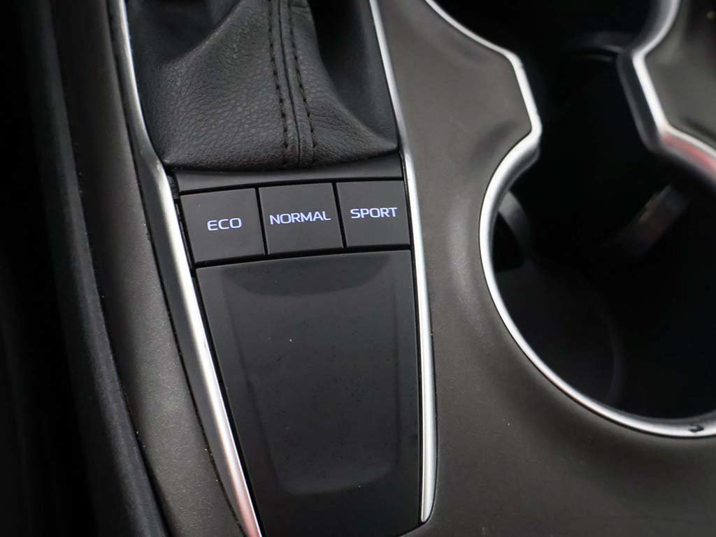 Used 2023 Toyota Camry LE FWD image 41