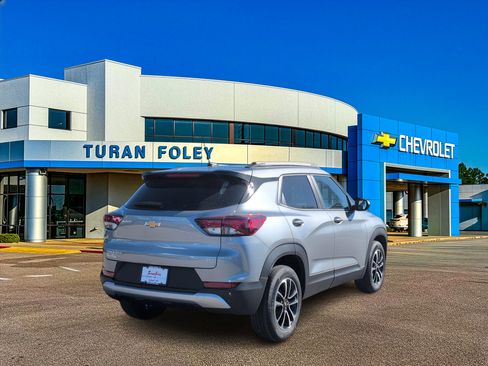 New 2026 Chevrolet TrailBlazer LT FWD image 6