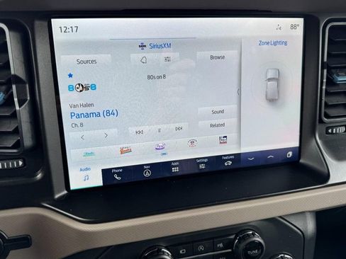 Used 2023 Ford Bronco Wildtrak AWD/4WD image 19