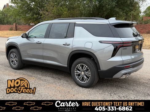 New 2027 Chevrolet Traverse LT w/ Driver Confidence Package FWD image 6