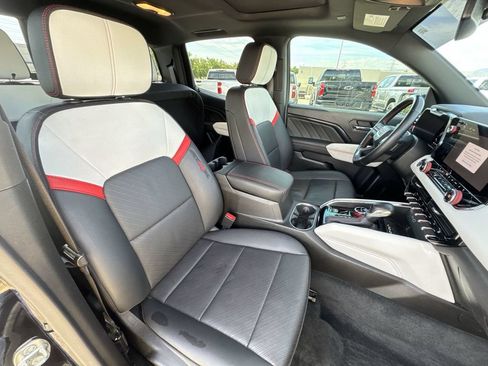 Certified 2023 GMC Canyon AT4X w/ Edition 1 AWD/4WD image 30