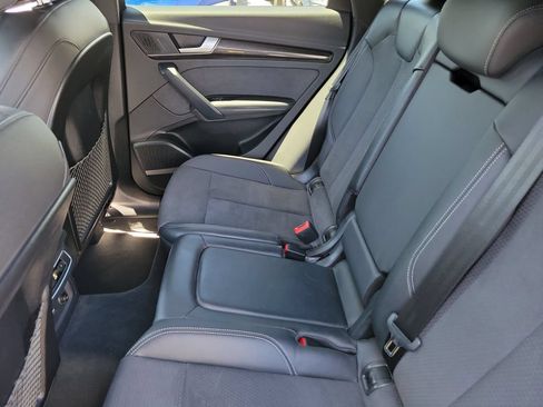 Certified 2022 Audi SQ5 Premium Plus w/ Premium Plus Package AWD/4WD image 25