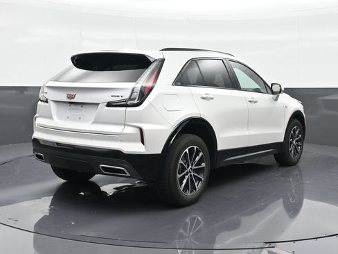 Certified 2024 Cadillac XT4 Sport FWD image 5