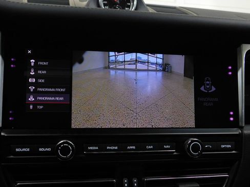Used 2021 Porsche Macan GTS AWD/4WD image 57