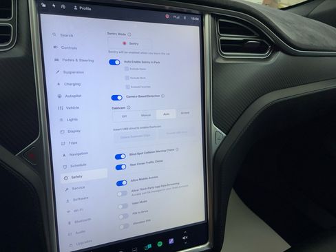 Used 2016 Tesla Model S 75D image 35