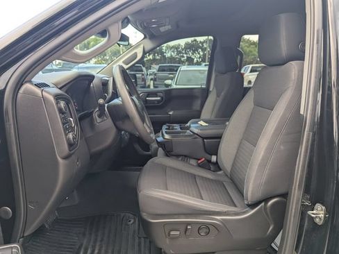 Used 2022 Chevrolet Silverado 1500 Custom Trail Boss w/ LPO, Dark Essentials Package AWD/4WD image 12