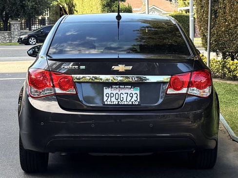 Used 2014 Chevrolet Cruze Diesel w/ Enhanced Safety Package FWD image 6