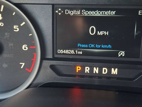 Used 2019 Ford F150 XLT w/ Equipment Group 302A Luxury AWD/4WD image 4