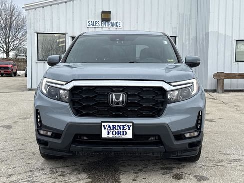 Used 2023 Honda Passport EX-L image 2