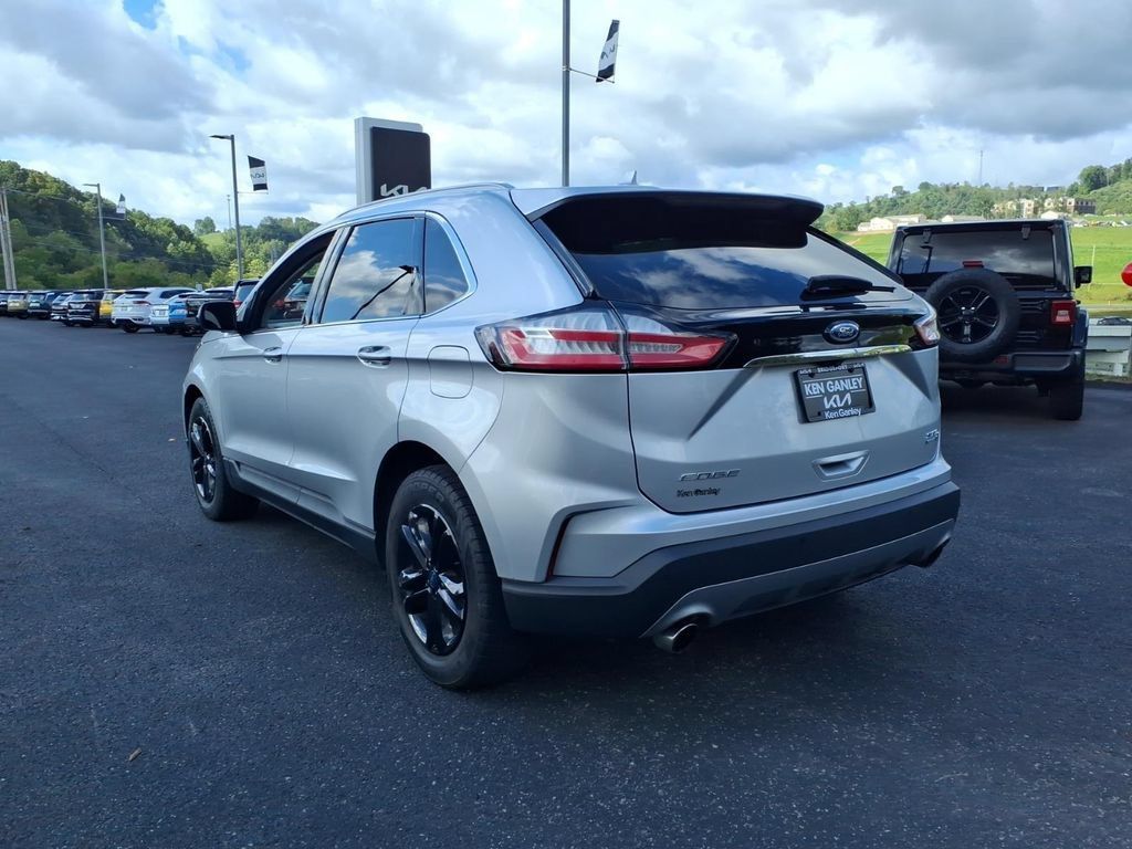 Used 2019 Ford Edge SEL w/ Equipment Group 201A AWD/4WD image 10