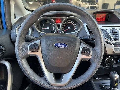 Used 2012 Ford Fiesta SE FWD image 14