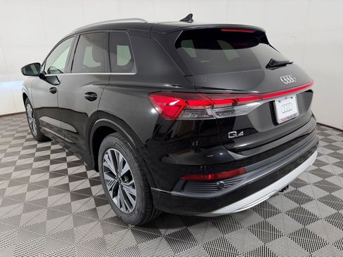 Used 2023 Audi Q4 e-tron Premium Plus w/ Premium Plus RWD image 3
