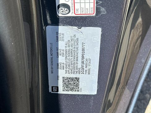 Used 2023 Chevrolet Camaro LT RWD image 39