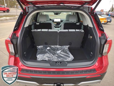 New 2026 Ford Explorer Platinum w/ LUX Leather Package image 23