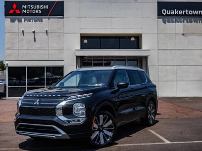 New 2025 Mitsubishi Outlander AWD