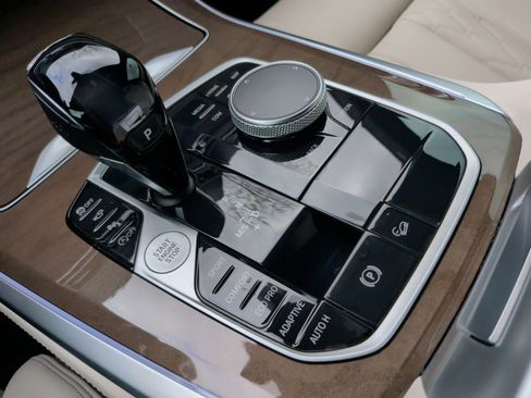 Used 2020 BMW X5 xDrive40i w/ Premium Package image 21