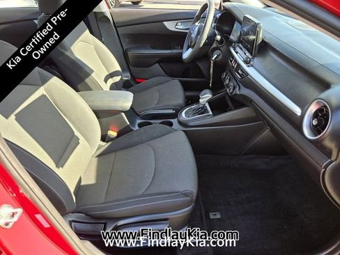 Certified 2023 Kia Forte LXS image 18