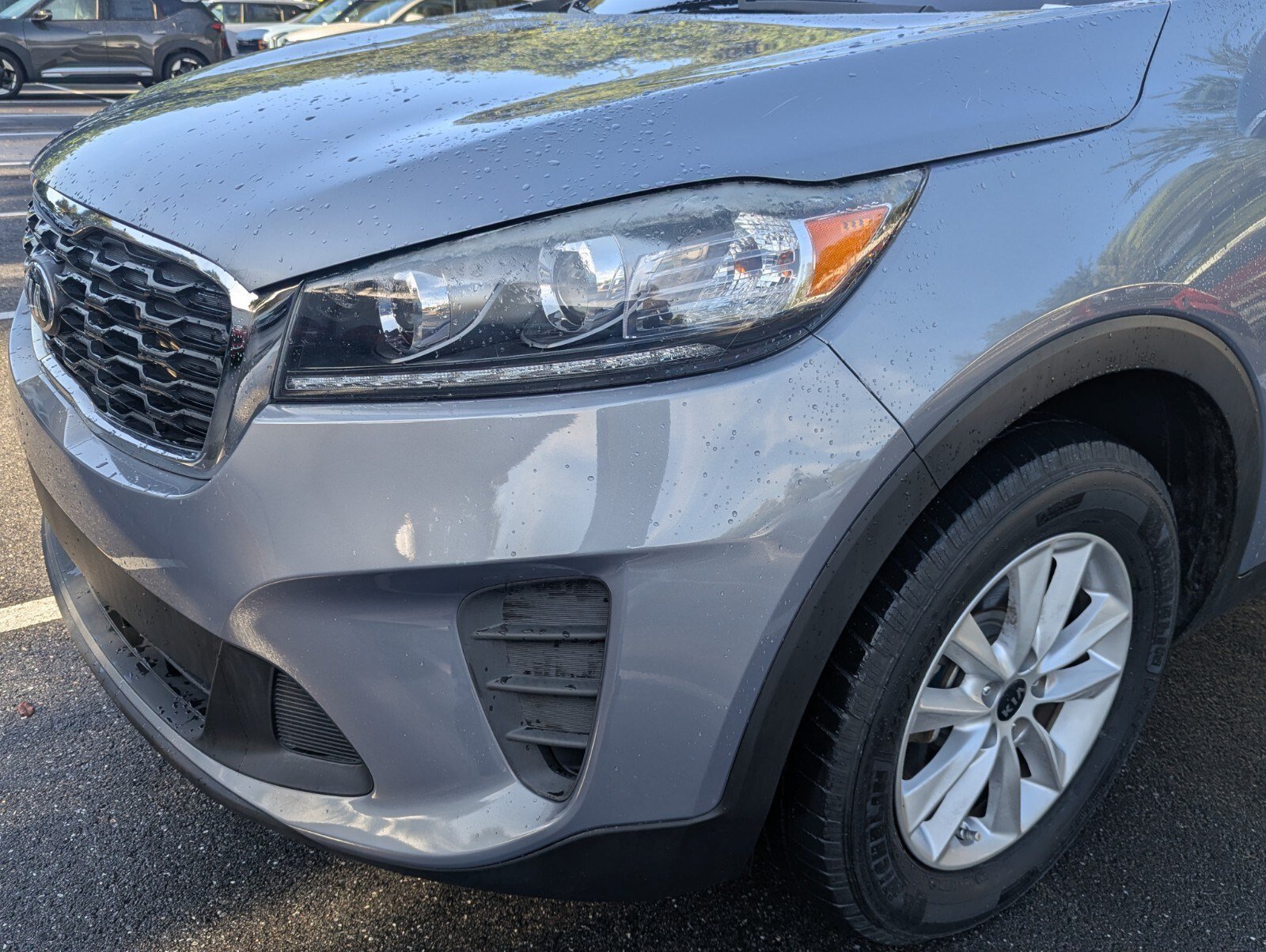 Used 2020 Kia Sorento LX FWD image 11