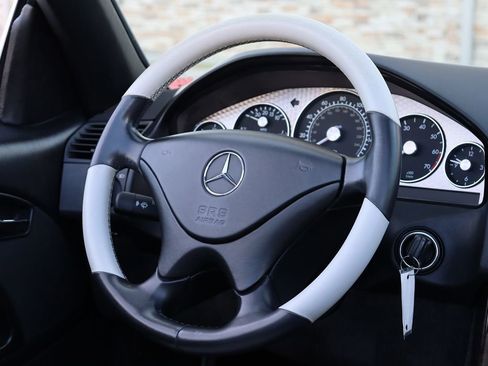 Used 2002 Mercedes-Benz SL 500 image 21